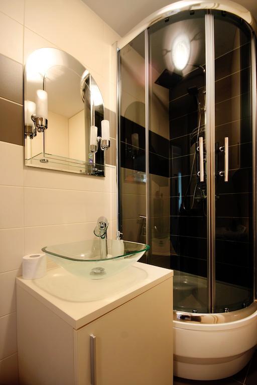 シュチェチンJtb Apartament Odziezowaアパートメント 部屋 写真